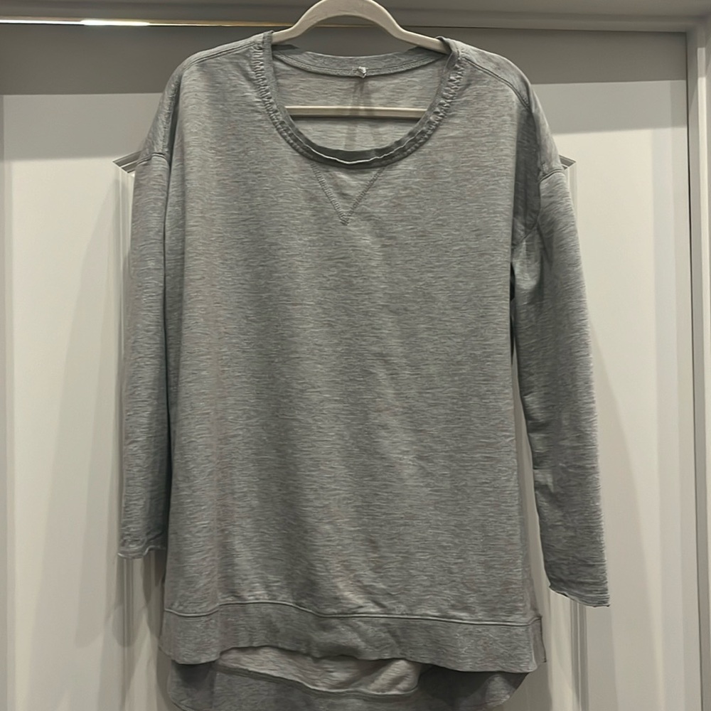 Z Supply Tee Size Large Great with leggings Soft Excellent Condition